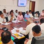 अधिक से अधिक लोगों को फ्लैगशिप योजनाओं से जोड़ कर करें लाभान्वित – एडीएम