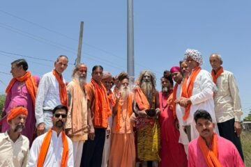 खाम की मादड़ी (मेवाड़) में 51 फीट धर्म ध्वजा रोहण महोत्सव सम्पन्न