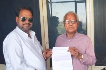 गंगोद्भव कुंड के जीर्णोद्धार को लेकर विधायक ताराचंद जैन को दिया ज्ञापन, धरोहर संरक्षण व धार्मिक पर्यटन विकास की मांग