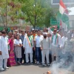 नीट पेपरलीक को लेकर उदयपुर देहात व शहर कांग्रेस ने किया विरोध प्रदर्शन