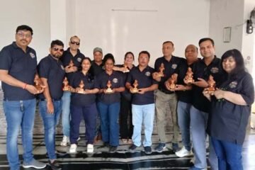 नवभारत स्कूल एल्युमिनी मीट 2026 में छलकी पुरानी यादें