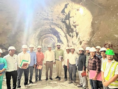 देवास परियोजना एवं बागोलिया फीडर कार्य का मुख्य अभियंता द्वारा निरीक्षण