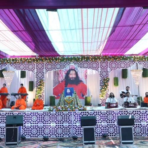 दिव्य ज्योति जागृति संस्थान के आध्यात्मिक आश्रम  भवन उद्घाटन समारोह में उमड़ा श्रद्धा का सैलाब, भक्ति व सत्संग से सराबोर हुआ वातावरण