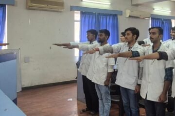 पशुपालन को सुदृढ़ करने में मधुमक्खियों की महत्वपूर्ण भूमिका