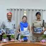यूनिसेफ भारत की कंट्री हेड ने कालिका पेट्रोलिंग टीम को किया प्रोत्साहित