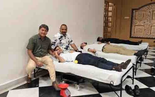 थैलेसीमिया पीड़ित बच्चों के लिए जुटे 21 रक्तवीर