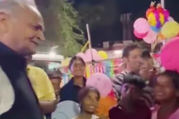 पूर्व मुख्यमंत्री अशोक गहलोत ने फतहसागर किनारें बच्चों संग बिताया समय