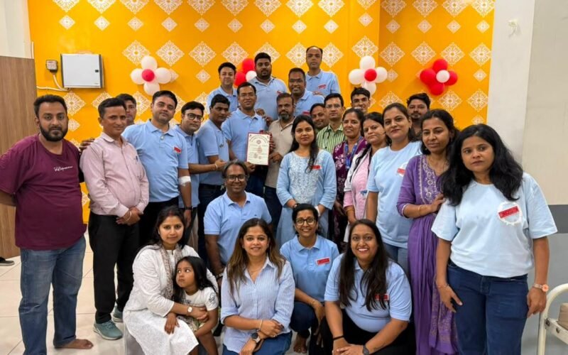 महावीरम अपार्टमेंट में गूंजा रक्तदान का महामंत्र: टी-बड्डीज़ ग्रुप के 5वें शिविर में 109 यूनिट रक्त संग्रहित
