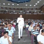 अंतराष्ट्रीय मोटिवेशनल स्पीकर डॉ उज्जवल पाटनी ने दिया सेकंड़ो लोगो को प्रशिक्षण।