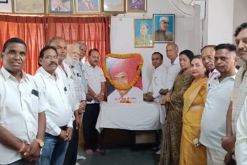 उदयपुर देहात जिला कांग्रेस द्वारा पूर्व केंद्रीय मंत्री राजेश पायलट की पुण्यतिथि मनाई
