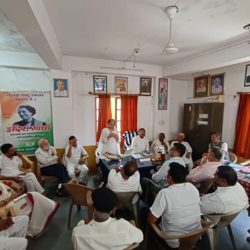 नेताओं एवं पदाधिकारियों को ग्राम चौपाल लगाकर आमजन की भावनाओं को समझना पड़ेगा – मीनाक्षी सेठी जैदी