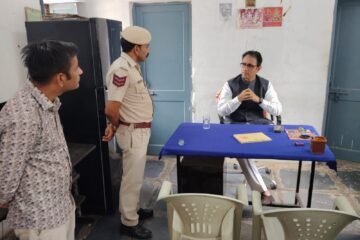 एडीजे राहुल चौधरी  ने किया उप कारागृह झाड़ोल का निरीक्षण
