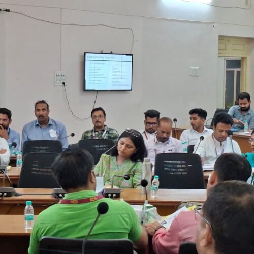 कृषि क्षेत्र में ऋण प्रवाह बढ़ाने व सरकारी योजनाओं के लक्ष्य पूर्ण करने पर जोर
