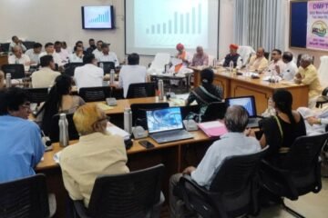 राज्य सरकार से अनुमति के बाद अस्पताल में रिक्त पदों पर डीएमएफटी मद से चिकित्सा कर्मियों की नियुक्ति का रास्ता हुआ साफ