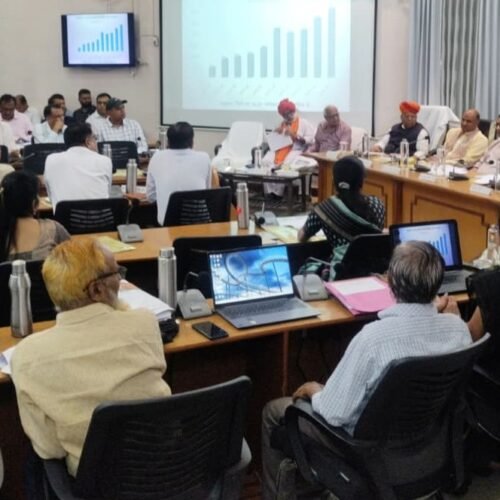 राज्य सरकार से अनुमति के बाद अस्पताल में रिक्त पदों पर डीएमएफटी मद से चिकित्सा कर्मियों की नियुक्ति का रास्ता हुआ साफ