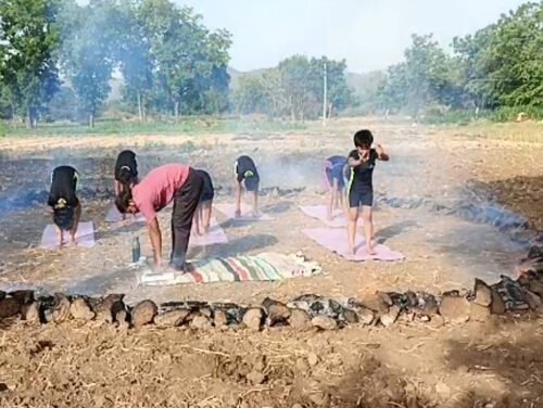 अग्नि योग’ से दिया संदेश मुश्किल हालात में भी मन शांत रखने का संदेश