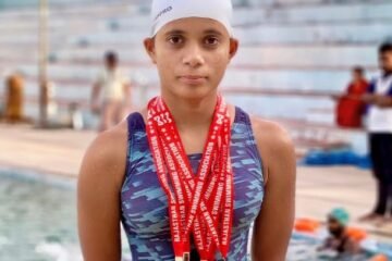 सीनियर राज्य स्तरीय तैराकी: जूनियर तैराक विधि सनाठ्य ने रचा इतिहास, 100 मीटर ब्रेस्ट स्ट्रोक में बनाया नया राजस्थान रिकॉर्ड