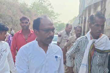 दुर्घटना में केबिन में फंसे चालक की जान बचाने में मददगार बने सांसद डॉ रावत