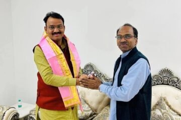 पांचवीं अनुसूची व अनुसूचित क्षेत्र में आरक्षण को लेकर सांसद डॉ रावत ने डिप्टी सीएम डॉ प्रेमचंद बैरवा से की विस्तृत चर्चा