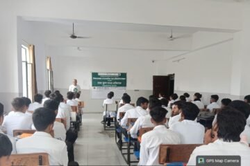 नशा मुक्त भारत अभियान :  युवाओं ने ली नशे से दूर रहने की शपथ