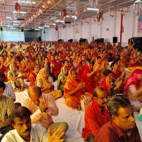 पुरुषोत्तम मास में भक्ति ही जीवन का सच्चा आधार, भगवान से जुड़कर ही आत्मा का कल्याण संभवःगुरुदेव