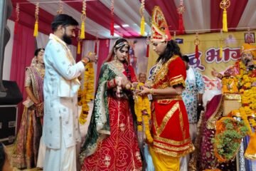 रासलीला और राधा-रुक्मणी विवाह प्रसंग से भक्तिमय हुआ कथा पंडाल, छप्पन भोग महोत्सव बना आकर्षण का केंद्र