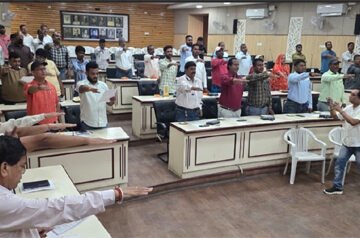 निगम परिसर में प्लास्टिक मुक्त शहर का लिया संकल्प