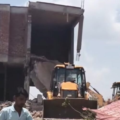 यूडीए ने हवालाखुर्द में बुलडोजर चला सरकारी भूमि को कराया अतिक्रमणमुक्त