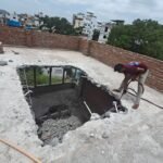 पिछोला किनारे बिना अनुमति निर्माण को निगम ने पंचर के साथ किया सीज