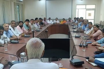 फोन नहीं उठाने पर शहर विधायक ने जताया आक्रोश, अधिकारियों ने कहा कॉल सेंटर होंगे दुरूस्त