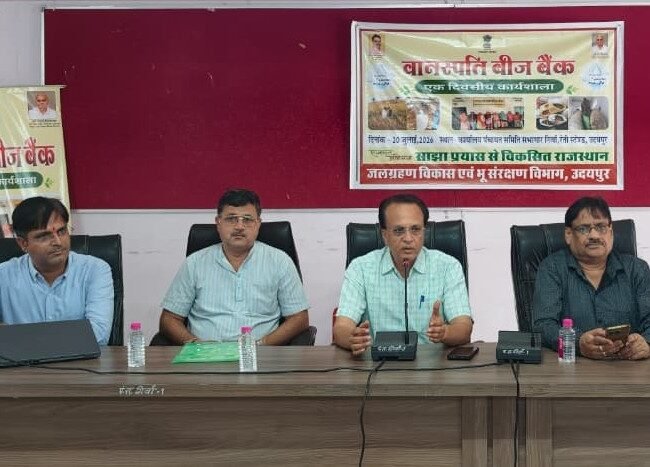 परिवर्तनशील मंगलवार के तहत स्कूली बच्चों को किया नशे के प्रति जागरूक