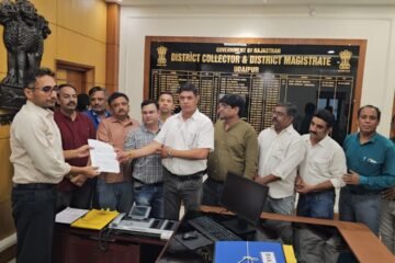 विद्यापीठ – नियम विरूद्व धरना प्रदर्शन करने वालों के खिलाफ दिया ज्ञापन