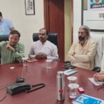 यूसीसी जनसुनवाई में सांसद डॉ रावत ने रखी आदिवासी समाज की बात, बिना तैयारी के आए बीएपी सदस्य बैकफुट पर आए