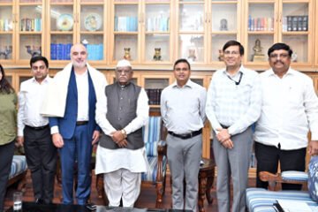 राज्यपाल श्री बागडे की पहल पर ऑस्ट्रेलिया की तर्ज पर आदिवासी संस्कृति संरक्षण के लिए होगा कार्य