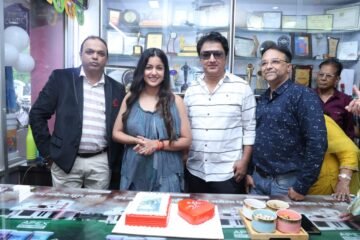 दृश्यम फेम एक्ट्रेस इशिता दत्ता पहुंचीं उदयपुर