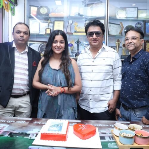 दृश्यम फेम एक्ट्रेस इशिता दत्ता पहुंचीं उदयपुर