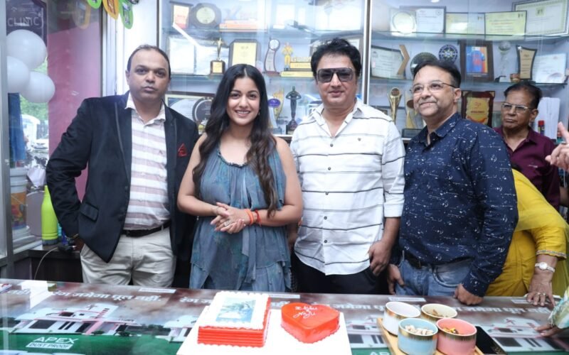 दृश्यम फेम एक्ट्रेस इशिता दत्ता पहुंचीं उदयपुर