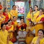 गुरु पूर्णिमा पर अनुकृति ग्रुप ने किया भजन, धान्यदान एवं सुदामा पोटली कार्यक्रम का आयोजन