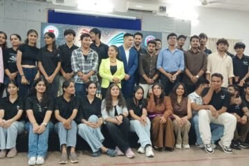 यंग अचीवर्स 2026 में प्रतिभाओं का भव्य सम्मान, छात्राओं के लिए 100 प्रतिशत तक स्कॉलरशिप की सौगात