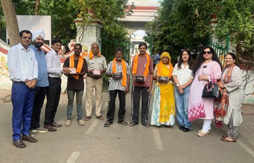 जो शहर को स्वच्छ रखते हैं, वही हैं असली हीरो-रोटरी क्लब उदय ने किया स्वच्छता सैनिकों का सम्मान