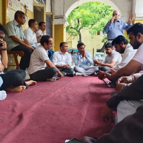 मेवाड़-वागड़ हाईकोर्ट बेंच की मांग को लेकर 44 वर्षों से जारी आंदोलन, वकीलों ने दिया धरना