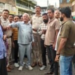 मुखर्जी चौक पर सडक़ पर सब्जी बेचने वालों को हटाया, मंडी में किया शिफ्ट