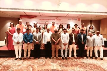 सेवा से समाज में खुशियां बिखेरे-रोटरी प्रांतपाल अरुण बगड़िया