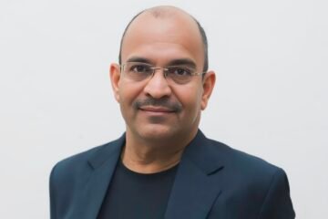 सतीश जैन को मिला रोटरी का सर्वोच्च पुरूस्कार एवेन्यूज़ ऑफ सर्विस अवॉर्ड