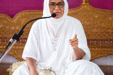 चातुर्मास आत्मपरिवर्तन का स्वर्णिम अवसर, इन चार महीनों में बदल जाए जीवनः साध्वी विद्युतप्रभा श्रीजी