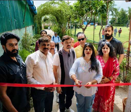 मुद्रा प्रदर्शनी में उमड़ा जनसैलाब, पहले ही दिन सैकड़ों दर्शकों ने देखे दुर्लभ सिक्के और नोट