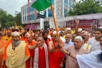 भीलवाड़ा : शिवभक्ति की गूंज से गुंजायमान हुआ भीलवाड़ा, 7000 श्रद्धालुओं ने लिया कांवड़ यात्रा में भाग, 51 फीट की भव्य कांवड़ रही मुख्य आकर्षण