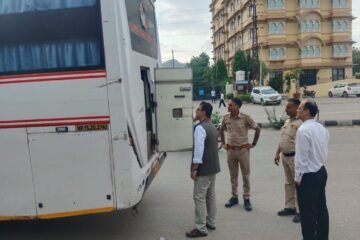 अवैध रूप से संचालित और अनधिकृत बदलाव करने वाली स्लीपर/लक्जरी बसों के कार्रवाई