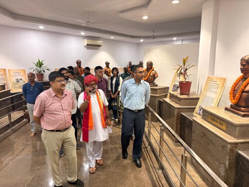 स्वतंत्रता दिवस की पूर्व संध्या पर विधायक-कलेक्टर ने निकाला कैंडल मार्च, शहीदों को किया नमन