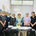 30 वर्षीय महिला की जटिल सर्जरी द्वारा 25 गांठे निकालकर गर्भाशय सुरक्षित रखा